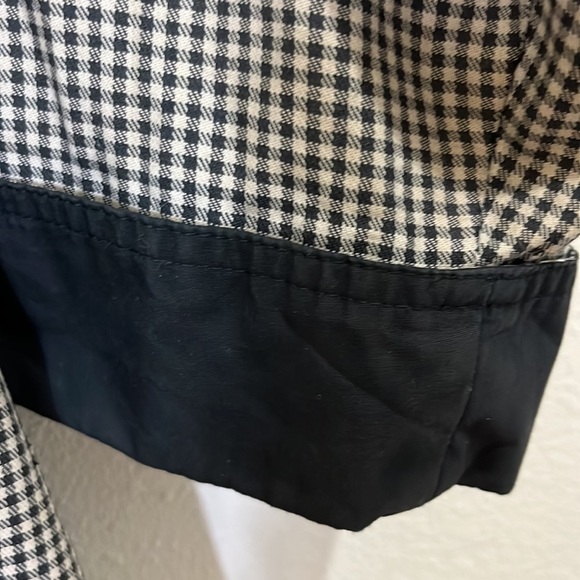 Fleet Street Vintage black/ white checked jacket with winter liner. Size 12 - Picture 4 of 11